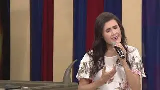 MELISSA BARCELOS - UM SÓ INTERCESSOR