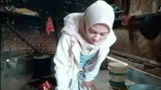 TERPESONA  Gadis Desa Cantik Alami Tinggal Di Rumah Sederhana Di Tengah Sawah |