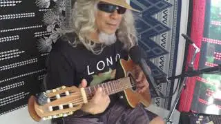 PUA AHIHI / MADDY LAM /TRADITIONAL HAWAIIAN MUSIC by : LONOMUSIC