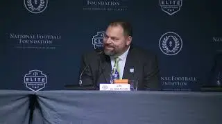 Jim Kleinsasser, Universit&auml;t von North Dakota &ndash; Aufnahme in die NFF College Football Hall of Fame...