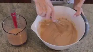 Non Slip Mixing Bowls -- Product Demo Video