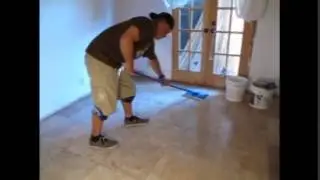 Самый простой способ очистить затирку с плиточных полов