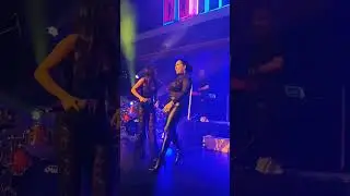 INNA Brings a Random Fan on Stage and Dances with Her ! SPAIN _2020