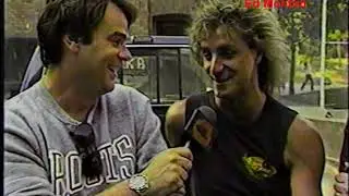 Dan Aykroyd Toronto TV reporter and singer 1986 Horseshoe Tavern rarity
