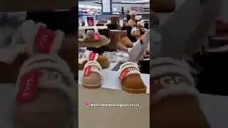 Original UGG Australia Classic - Westfield Booragoon (KiosK)