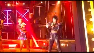 megasix dynamic duos: aimie and courtney