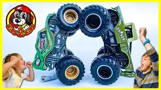 Monster Jam Toy Trucks - KRAKEN vs. SAIGON SHAKER - Wheelie Bar UNBOXING & Freestyle Ramp CHALLENGE