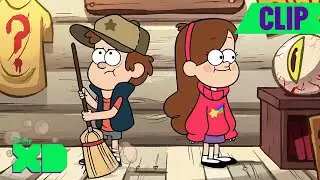 The First Scene of Gravity Falls | Meet Dipper and Mabel! | @disneychannel