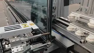 Tenon fully automatic Hot-Melt Robot for sealing （Triple Pane Glass)