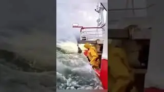 The Scariest Job on the Planet! #deadseascrolls #northsea #sea #oceanpower #oceanpower