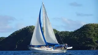Virtual Tour C&C 42 sailboat