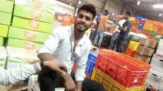 #company me kam char rha h grofers