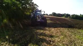 Fendt 824 am pl&ouml;gen