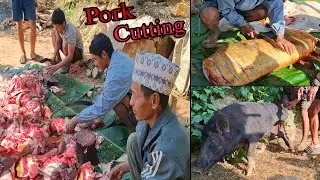 Pork Meat Cutting In Nepali Village Style || Pig Meat Cutting Skills || Bangur/Sungur Ko Masu