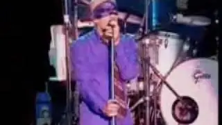 R.E.M.  Live.  World Leader Pretend   ( 2005 )