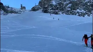 Risalita con le pelli e gli sci 🎿 da alpinismo della Pista Paradiso al Tonale
