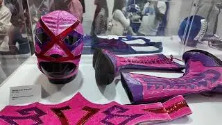 Exposici&oacute;n fotogr&aacute;fica y de Villano IV en galer&iacute;a de Blue Demon Jr