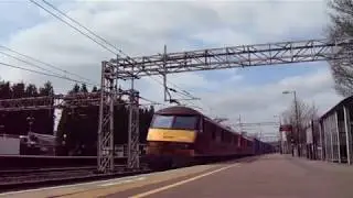 DB Schenker 90020 + 90028 Speed Past Lichfield Trent Valley 09/04/2019