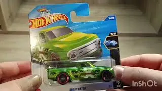 Hot wheels aut&oacute;k bemutat&aacute;sa.