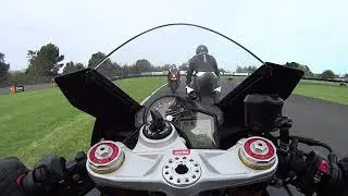 aprilia rsv4 at pukekohe 22/05/21 track day moto tt