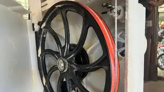Замена и регулировка натяжения шины ленточной пилы Jet 14&rdquo;