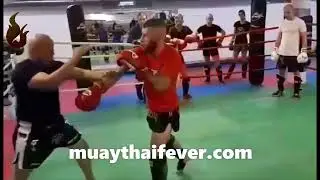 Muay Thai / Thai Boxing Advanced technique Counter jab cross by Ajarn Burklerk Pinsinchai