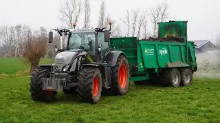 2023 | Fendt 724 Black Beauty | Mest laden + strooien | Schimmel Scherpenzeel | Spreading manure