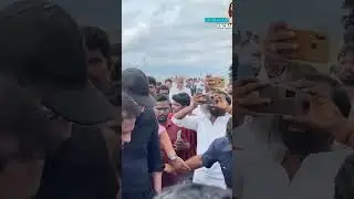 #prabhas Crying With His Sisters At Krishnam Raju's Final Rites