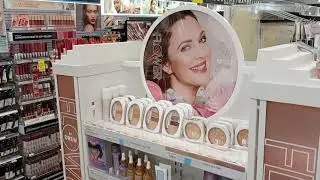 Buying a full face of makeup at CVS for under $200!😎💄👠💜✌
