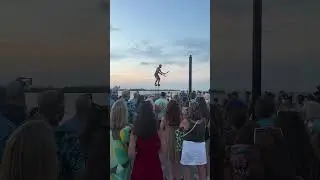 🤹&zwj;♀️ Street performers At Mallory Square Key West Beach 🏝️ 💦 #florida #keywest