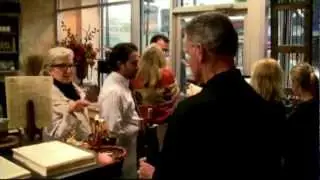 The Crushed Olive Gets Cash Mobbed