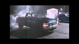 1993 Dodge Dakota Vs Ford Mustang - Drag Racing