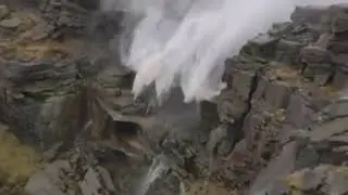 This is the moment a waterfall went into reverse! Recent strong winds. 👆