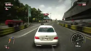 Driving The BMW M5 E60 V10 In PGR4