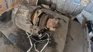HOW MUCH DOES IT WEIGH #scrap ##metal #copper #recycle #electricmotor 