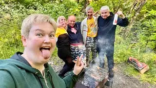 ПРОСТАВЛЯЕМСЯ за Вовкин ДР! Приехали на ШАШЛЫКИ с РОДСТВЕННИКАМИ! РАСЧИСТИЛИ поляну от мусора! Влог