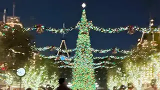 Busyb&rsquo;s do a Disneyland hotel room tour in California #fypシ #tour #fun 