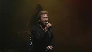 Tribute to Hallyday , Le groupe officiel en Live .