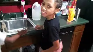 HOW TO: Fix Humming Broken Garbage Disposal. Ep. 3 Teaching children how to fix a Sink....pt. 2