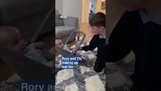 Boy finally meets baby brother after 12 weeks in NICU