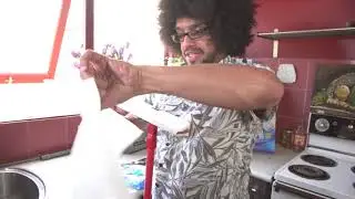 A Mop Review - Rodney Reviews Things