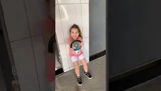 Treininho de leve 🏋🏻&zwj;♀️ #treino #crian&ccedil;as #kids #viralvideo #reels #infantil #academia #muscula&ccedil;ao