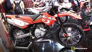 2015 Beta RR Enduro 4T 125 LC - Walkaround - 2014 EICMA Milan Motorcycle Exhibition