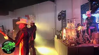 los desconocidos del valle - juanito el comandante