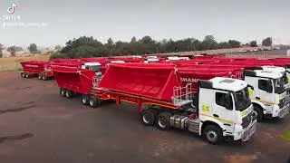 what can pull a side tipper better than a #mercedesbenz truck#sidetipper #daimler