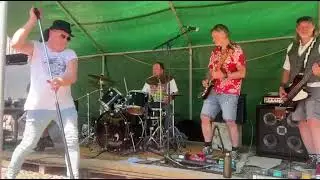 WILEY FOX LIVE AT THE BULL OF THE WOODS, BUNGAY JUNE 21st 2025 - KNOCK ON WOOD