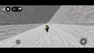 Bacon running from noob