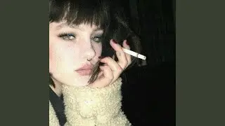 Molly Cyrus