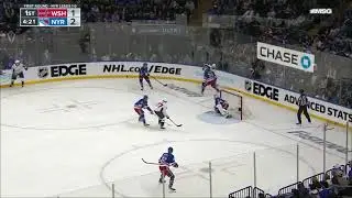 Alex Ovechkin and Matt Rempe exchanges hits in game 2 (23 apr 2024)