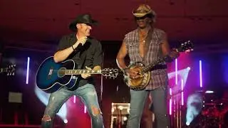 CHRIS WOODWARD SHINDIGGIN